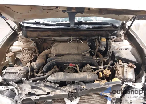 2011 Subaru Legacy 2.5I z USA, uszkodzony, nr VIN 4S3BMCA69B3241610